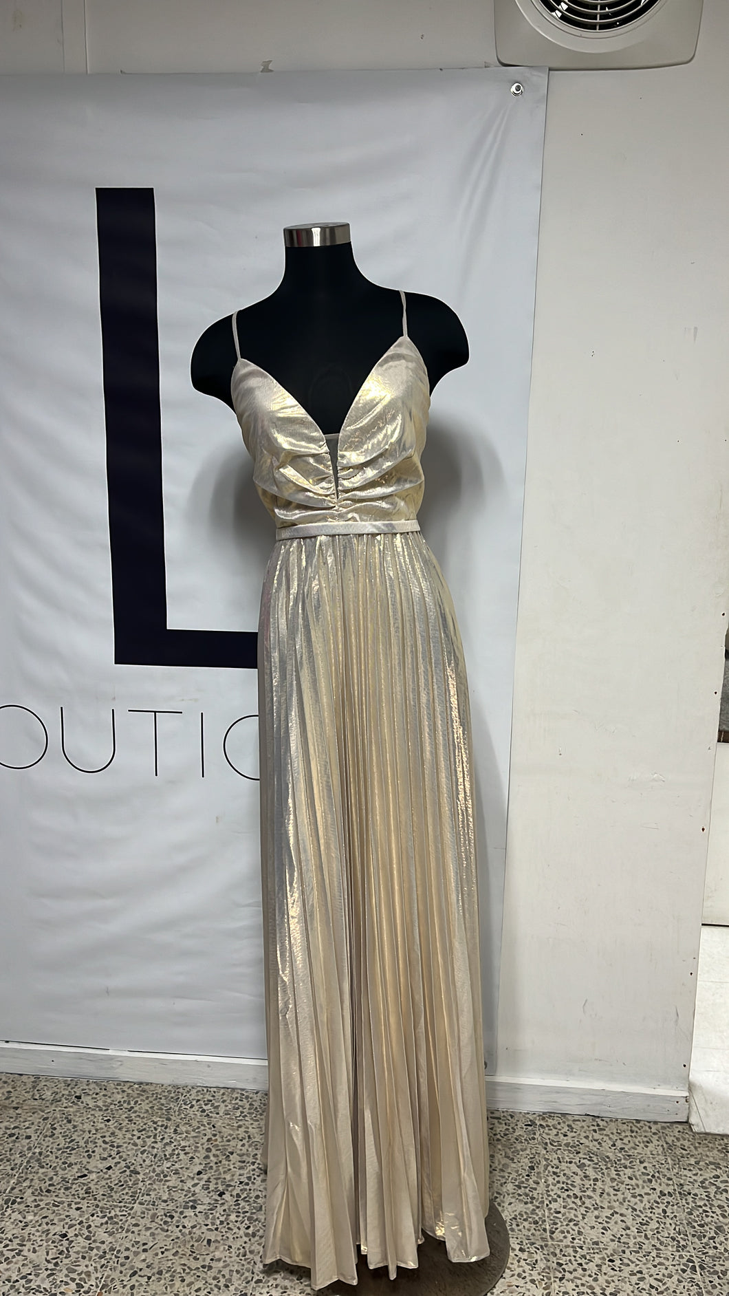 Vestido elegante champagne