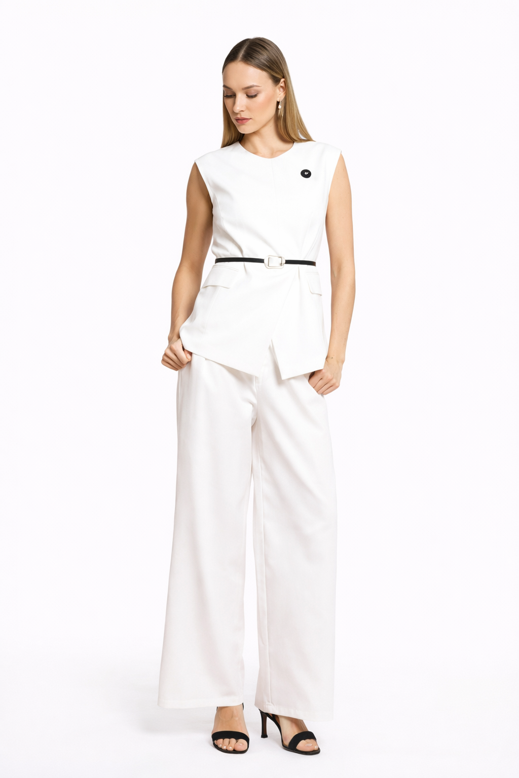 Set with long cross vest with belt